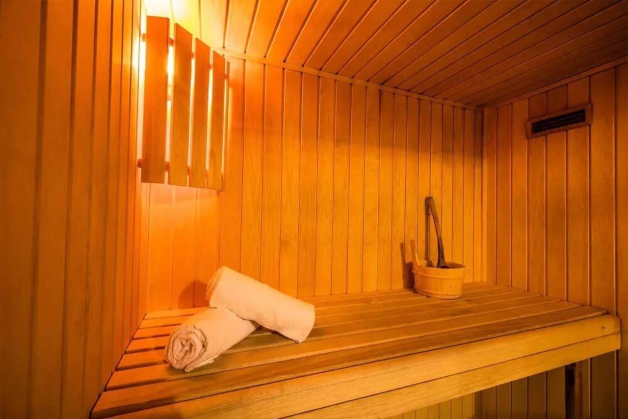 Moeki Acces Piscine Sauna * Les Deserts (Savoie)